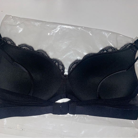 Lively 32C No-Wire Push up bra black lace - Picture 4 of 6